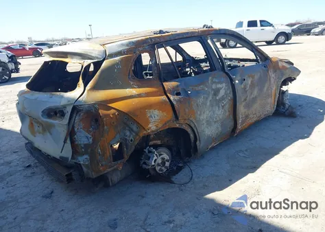 2025 Toyota Corolla Cross Le из США, поврежденный, VIN 7MUCAAAG7SV125109